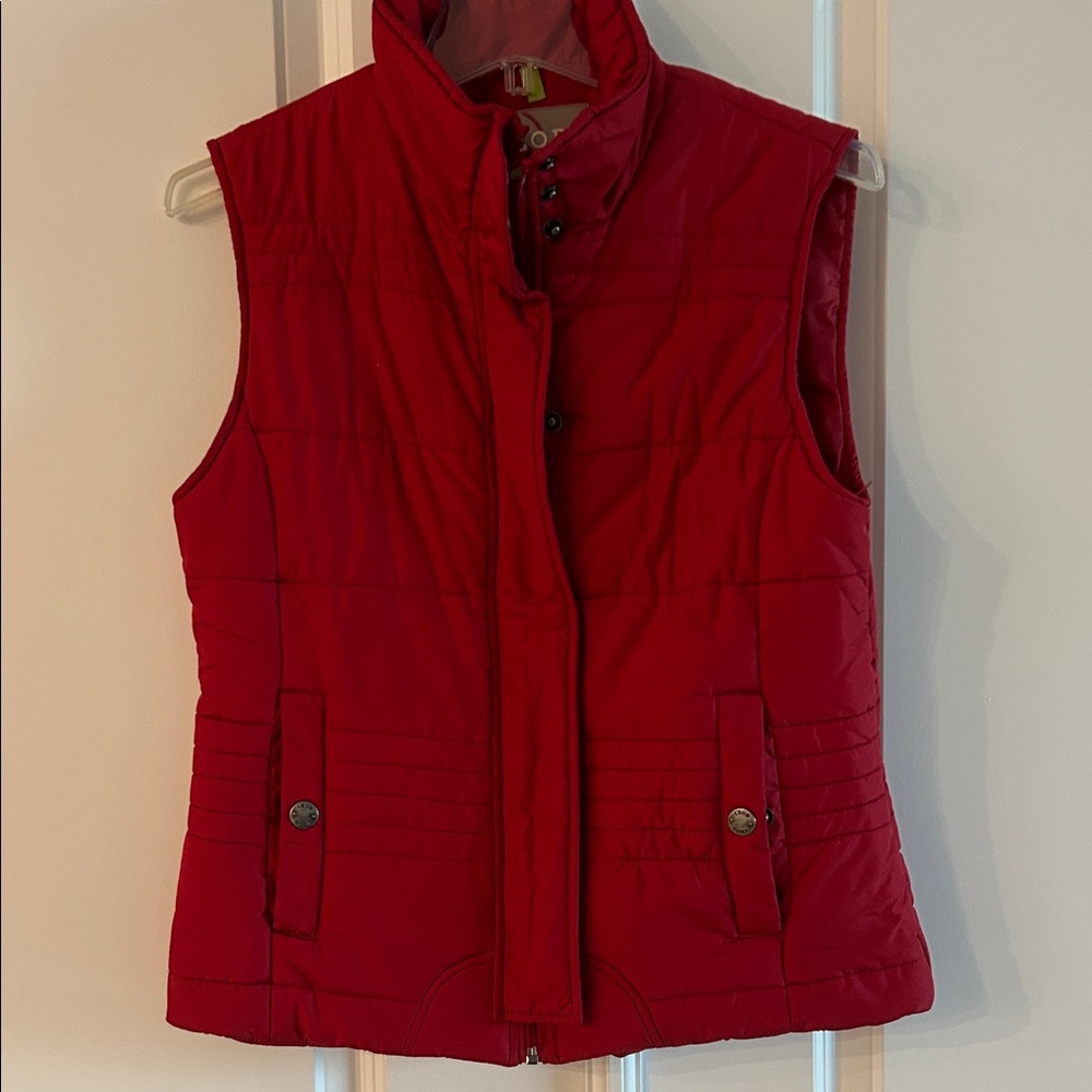 Izod Women's Vibrant Red Quilted Vest